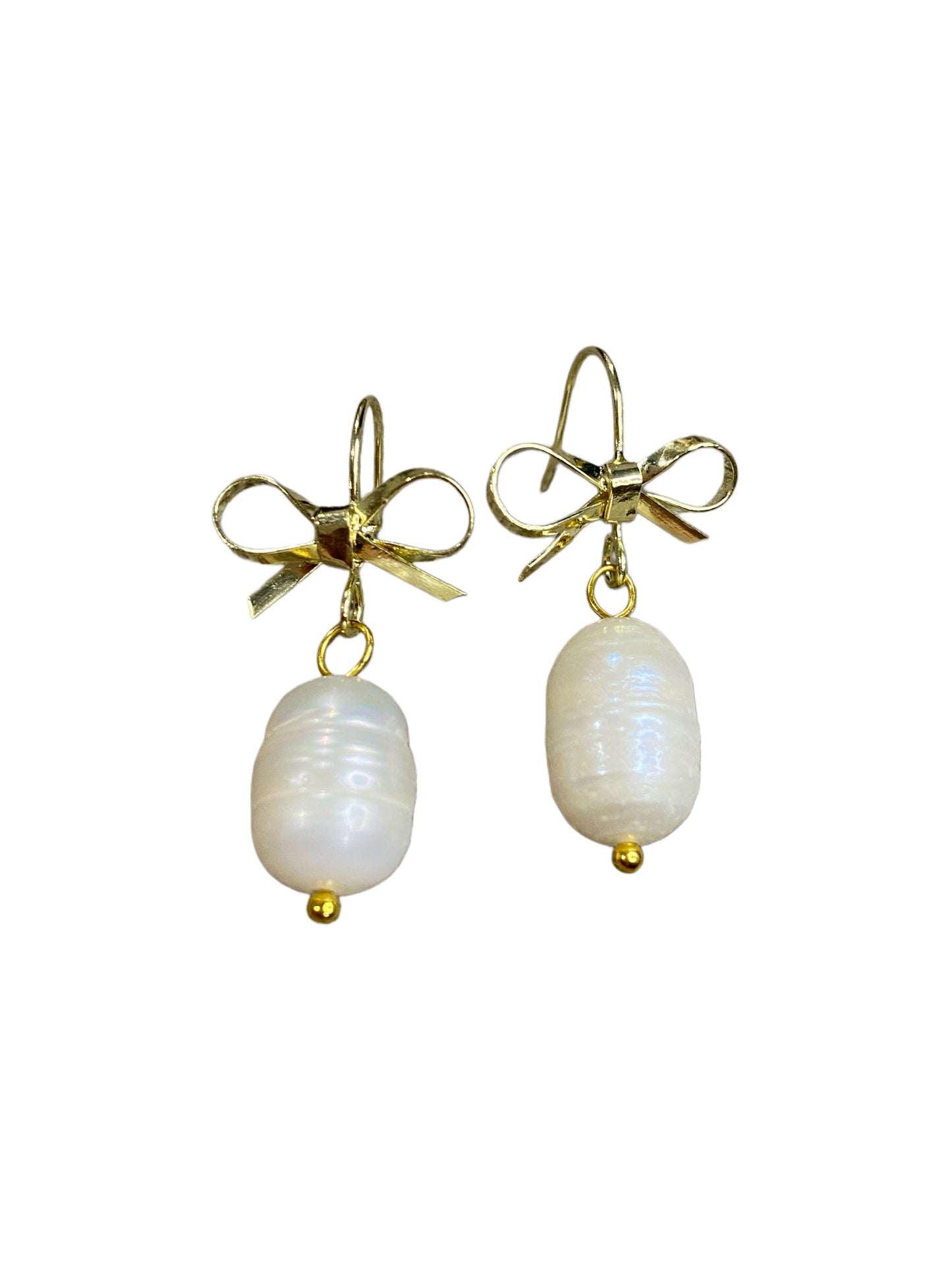 Bow & Pearl Earring