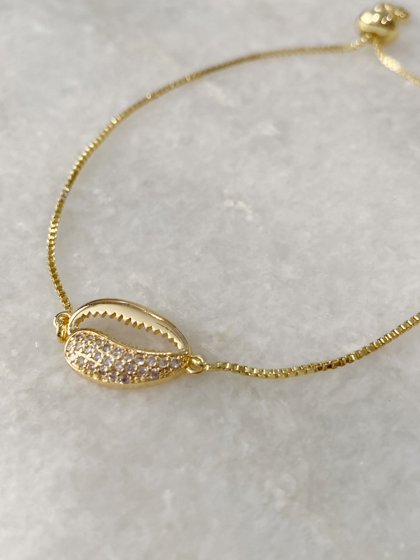 Golden Luxe Cowrie Bracelet