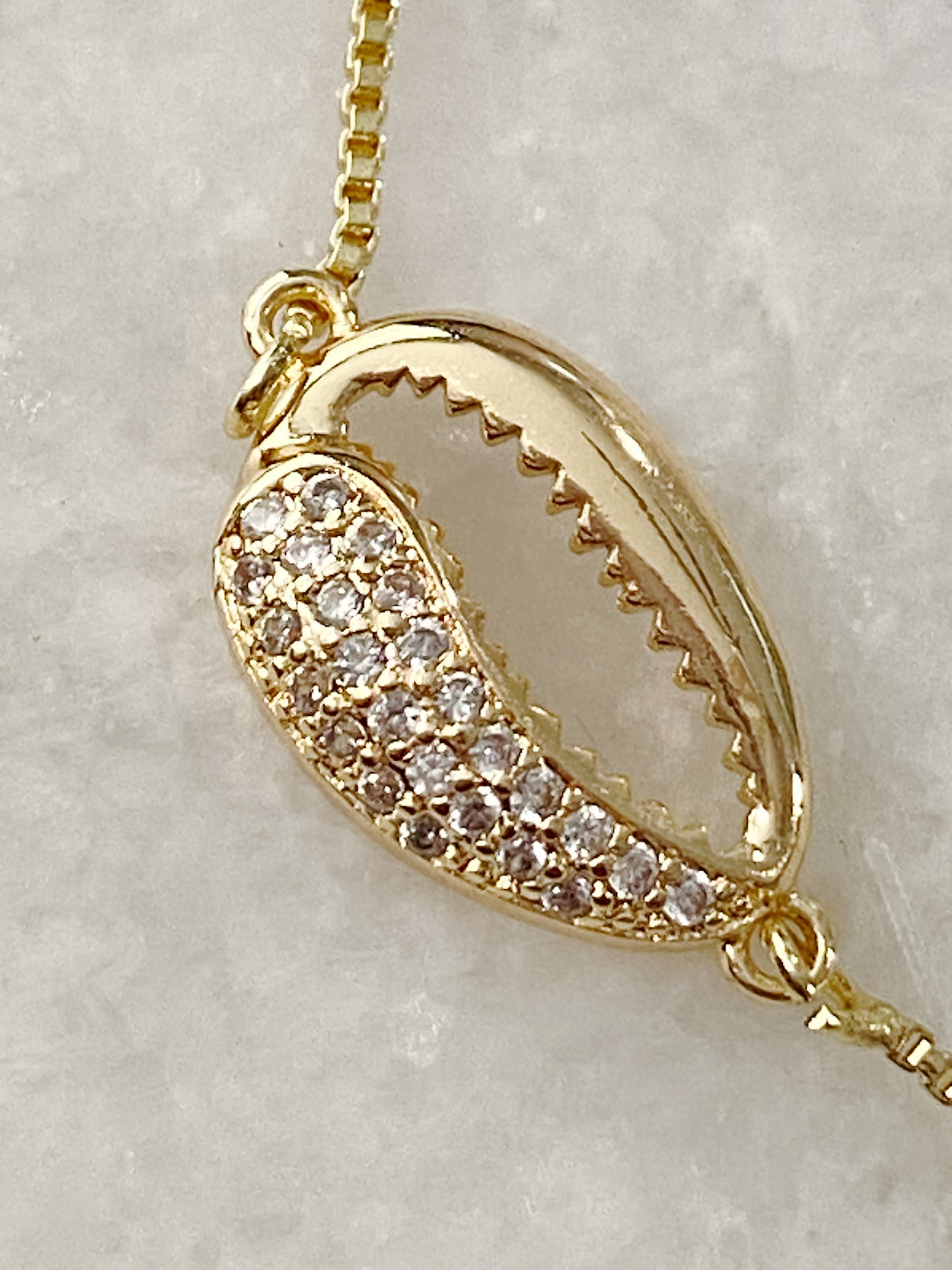 Golden Luxe Cowrie Bracelet